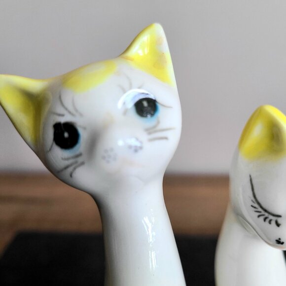 Vintage ceramic long neck kittens/cats figurines. Cat collection. - Picture 6 of 7